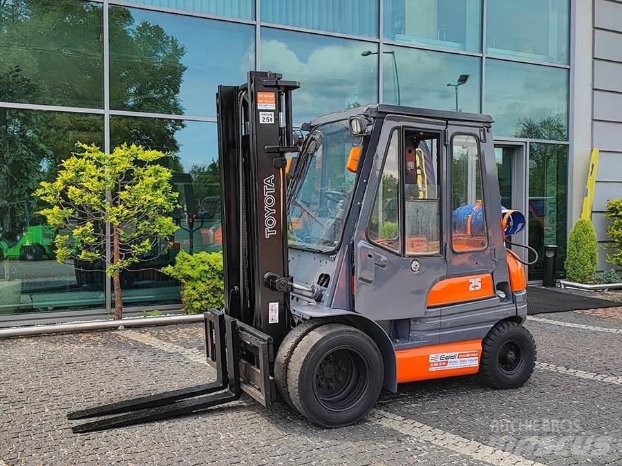 Toyota 6FG25 Plinski viličari