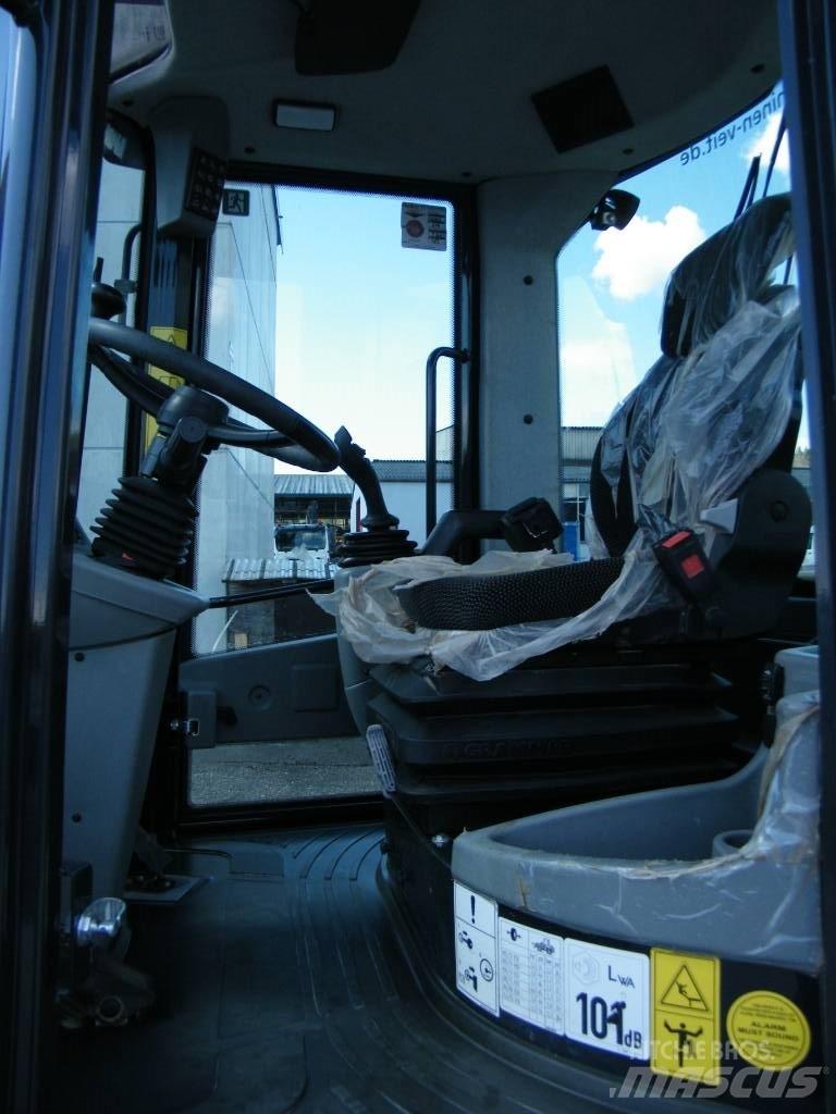 Yanmar v100 Utovarivači na kotačima