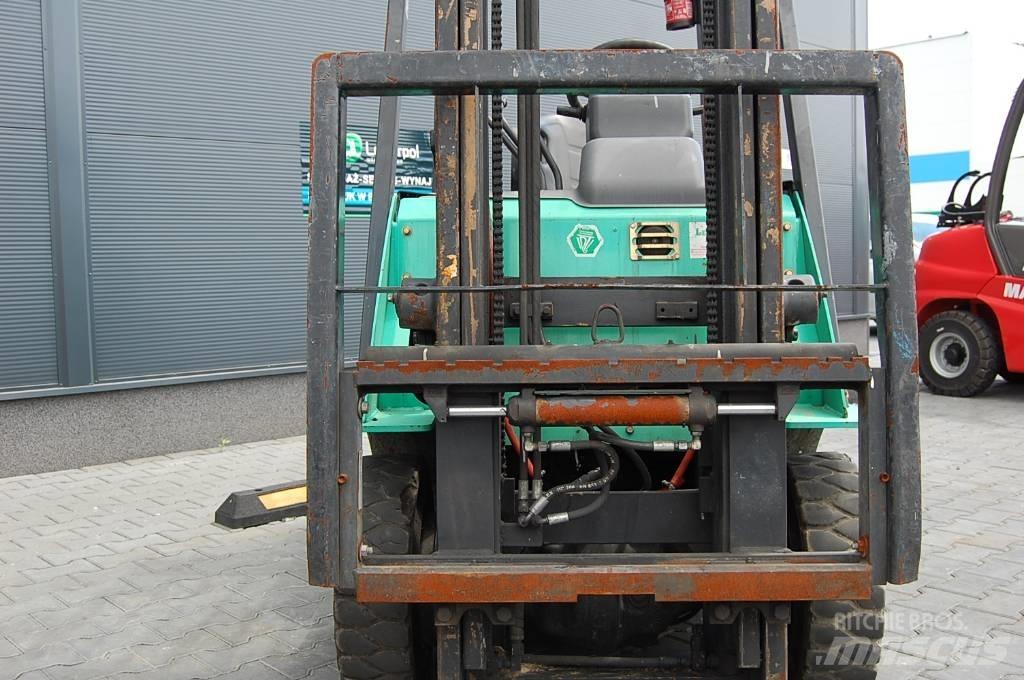 Mitsubishi FG15N Plinski viličari