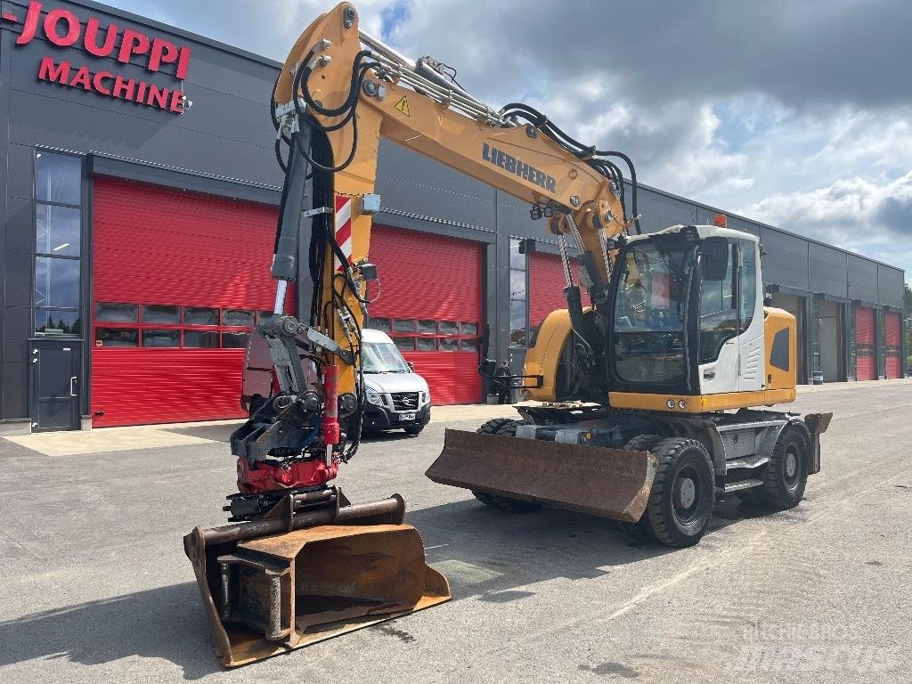 Liebherr A 918 Comp Bageri na kotačima