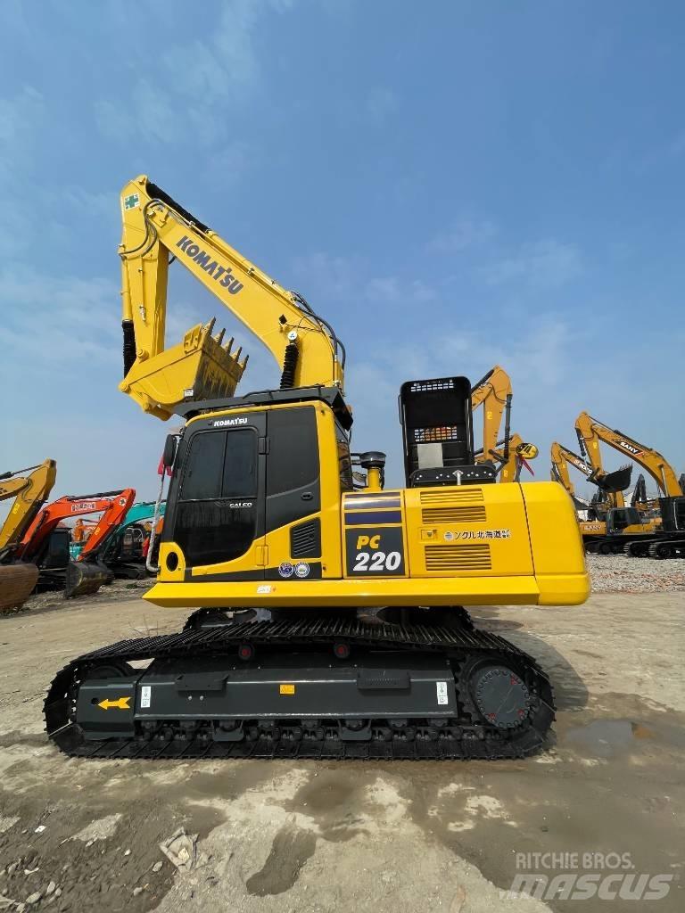 Komatsu PC 220 Bageri gusjeničari
