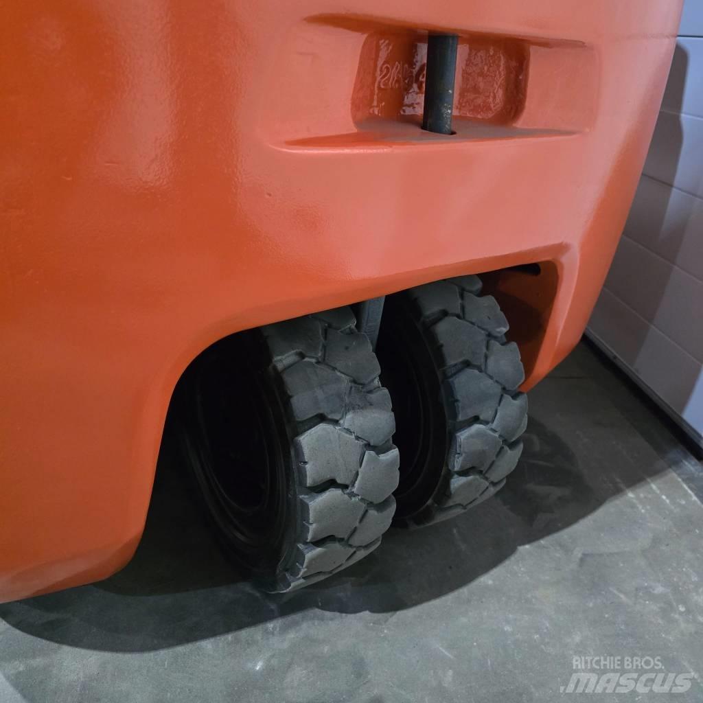 Toyota 8 FBEK 16 T Električni viličari