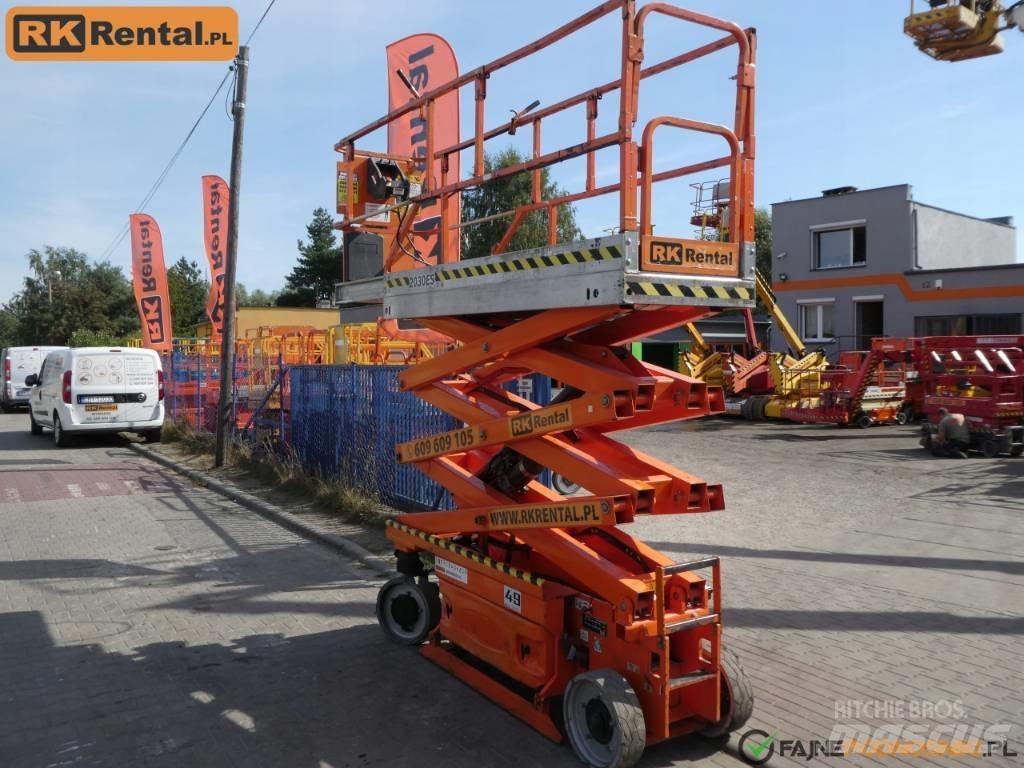 JLG 2030 ES Škaraste platforme