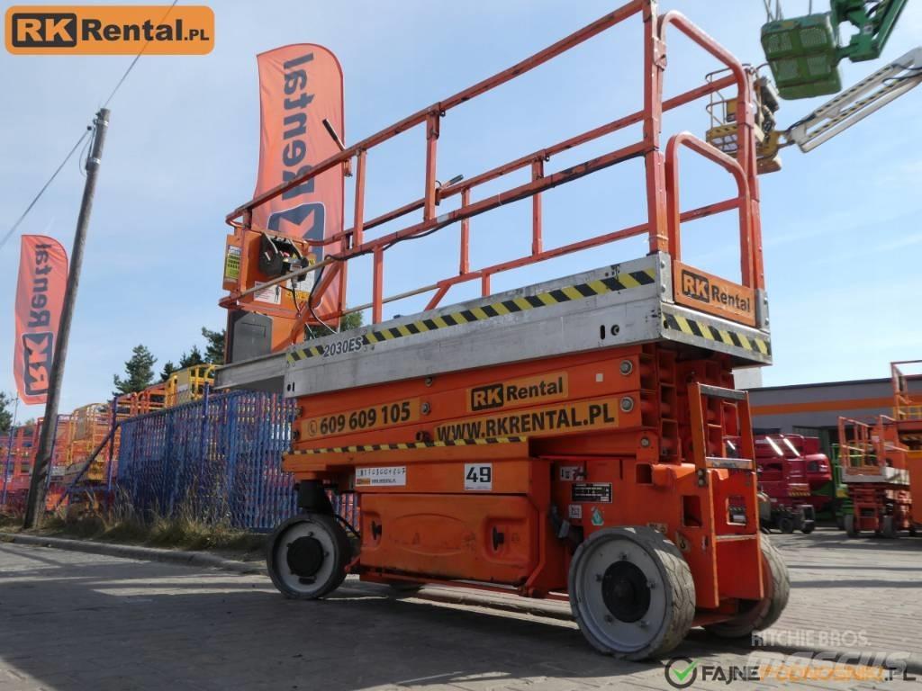 JLG 2030 ES Škaraste platforme