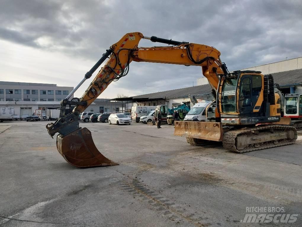 Hyundai HX 235 LCR Bageri gusjeničari