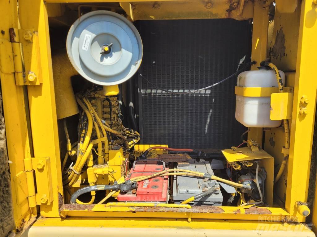 Komatsu PW160 ES-6K Bageri na kotačima