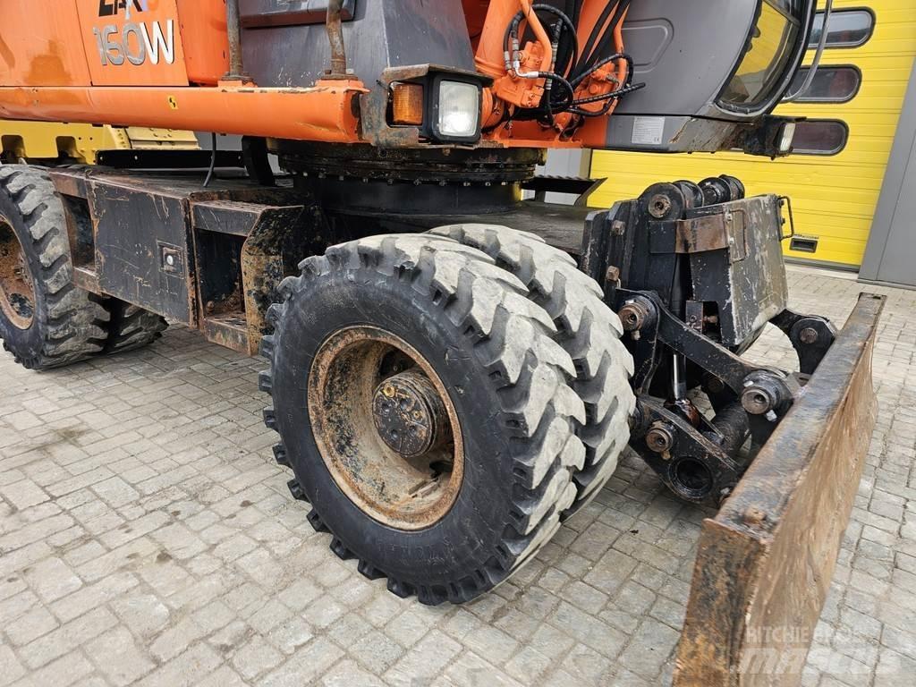 Hitachi ZX160W Bageri na kotačima
