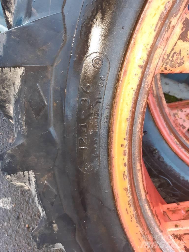 Goodyear 12.4-36 Gume, kotači i naplatci