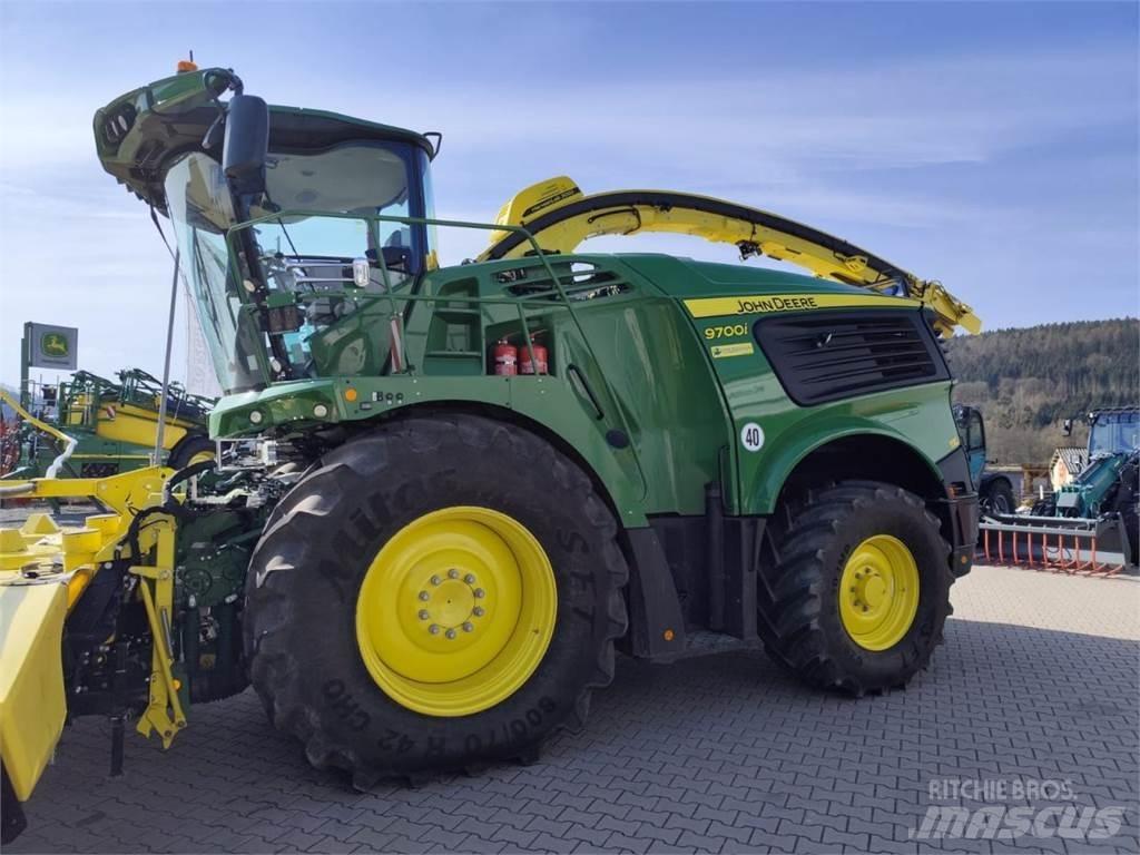 John Deere 9700i Strojevi za krmu na vlastiti pogon