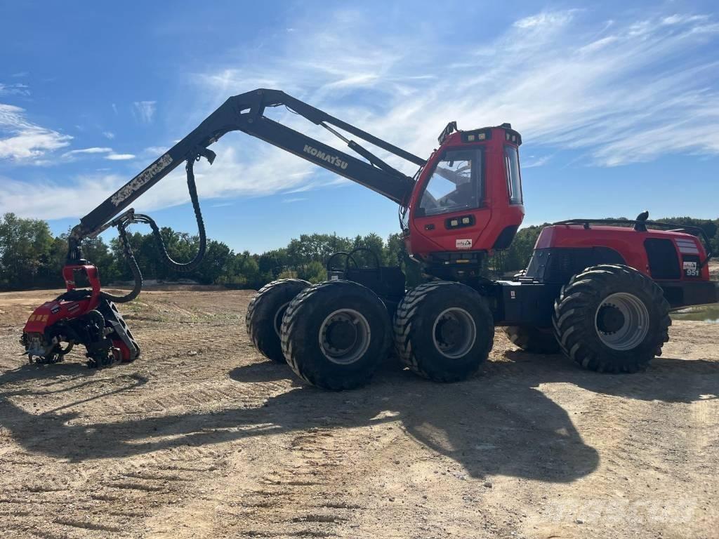 Komatsu 951 Harversteri