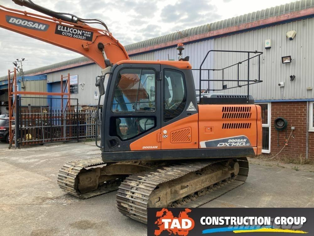 Doosan DX 140 LC Bageri gusjeničari