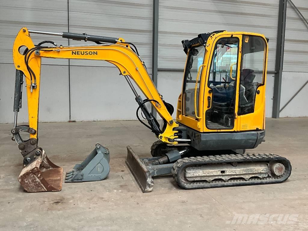Neuson EZ 38 Mini bageri <7t