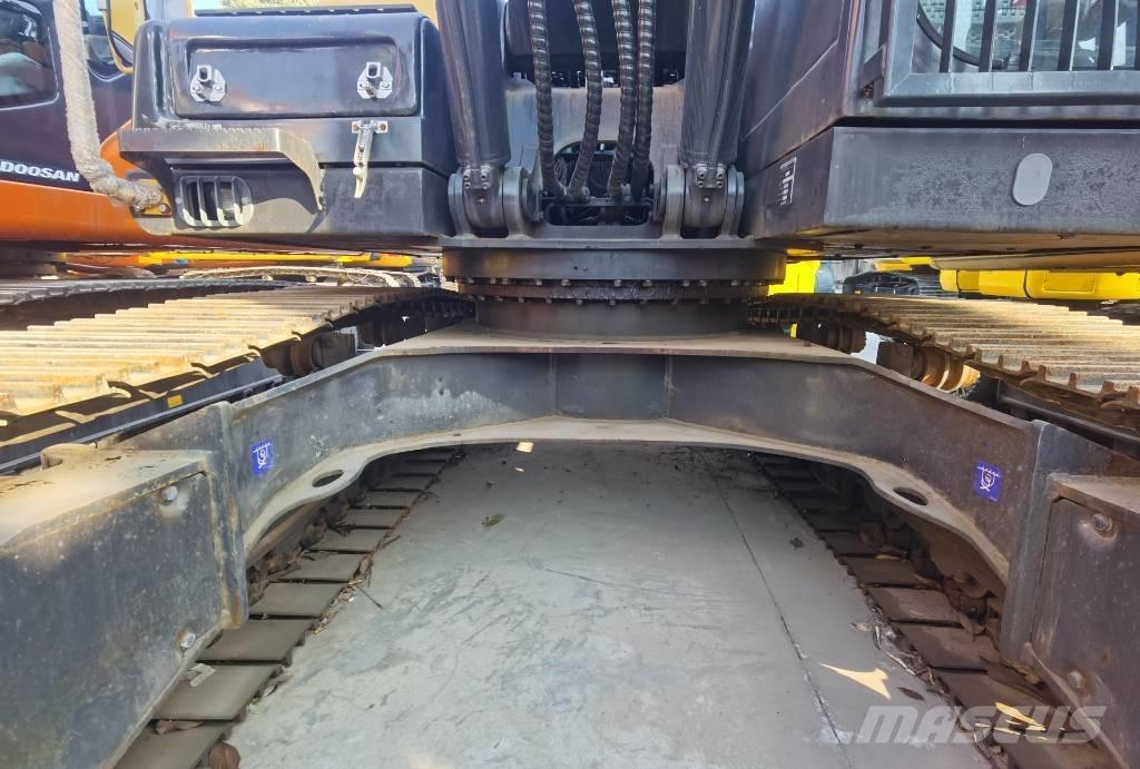 Volvo EC 220 DL Bageri gusjeničari