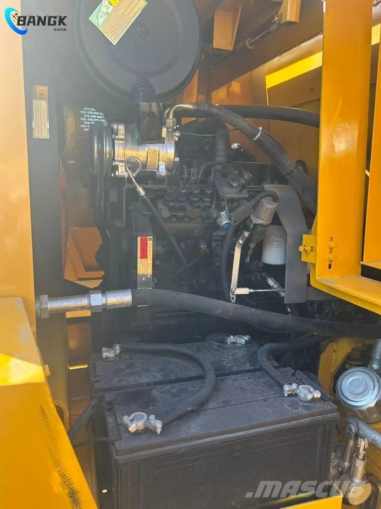 XCMG XD80E Valjci sa dvojnim bubnjem