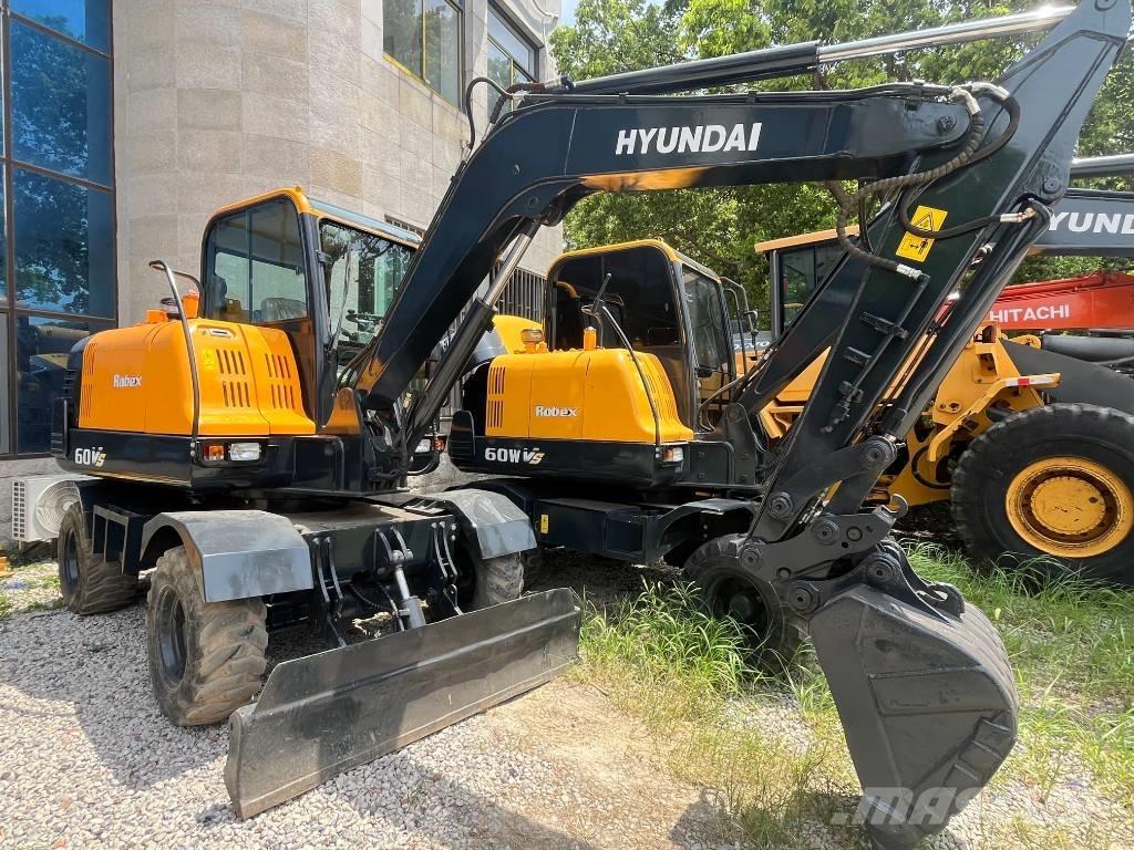 Hyundai R60W Bageri na kotačima