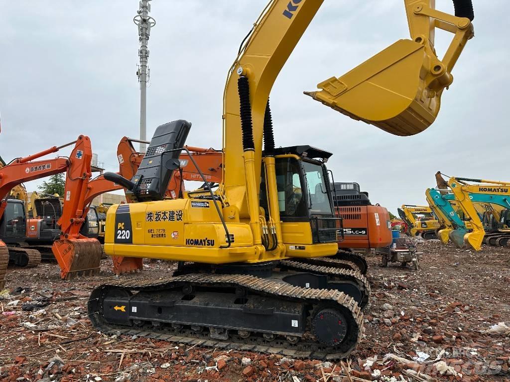 Komatsu PC 220-8M0 Bageri gusjeničari