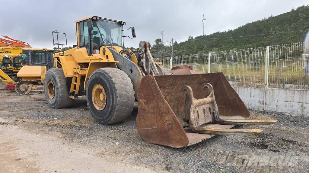 Volvo L 220 F Utovarivači na kotačima