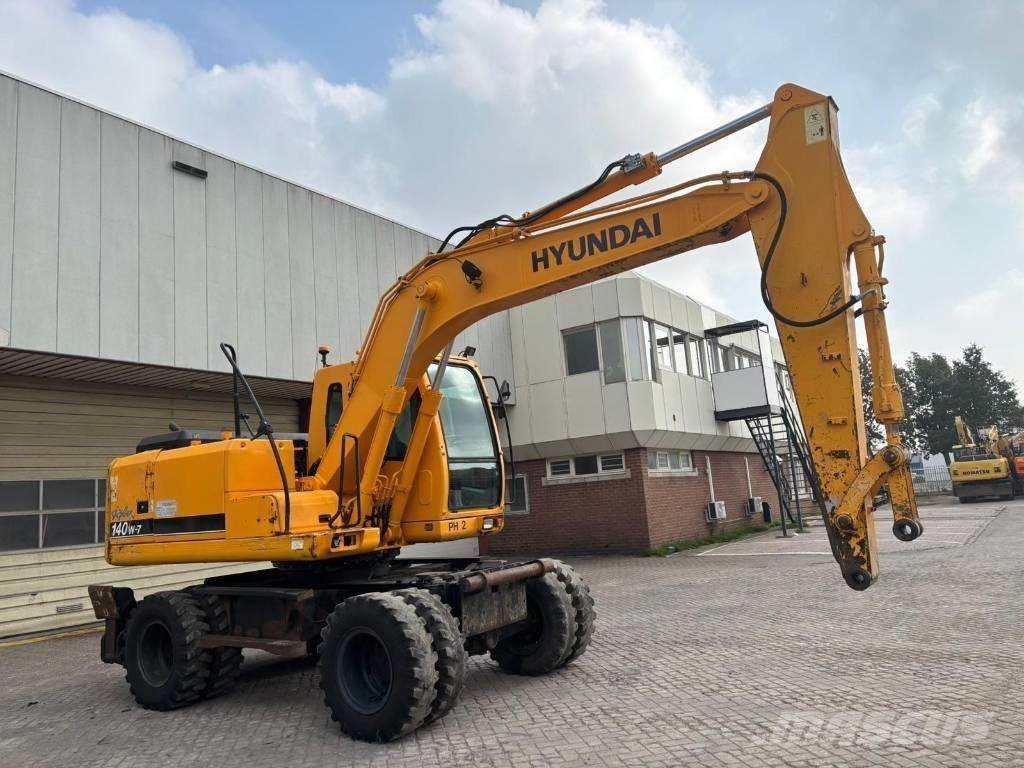 Hyundai 140W-7 Bageri na kotačima