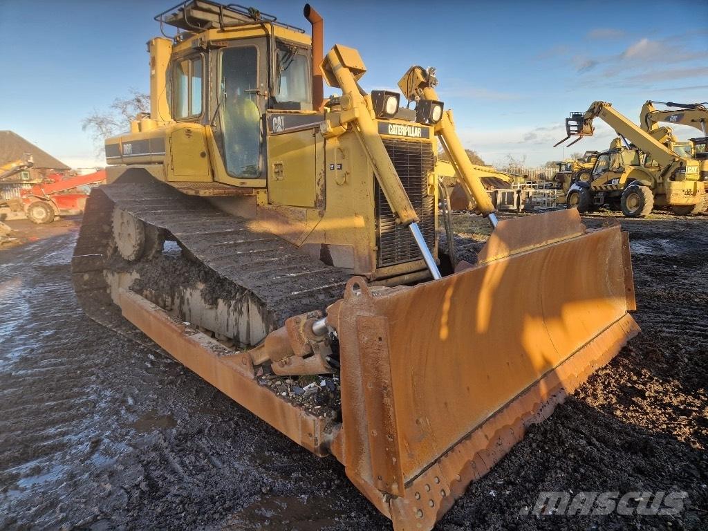 CAT D 6 R LGP III Buldožeri gusjeničari