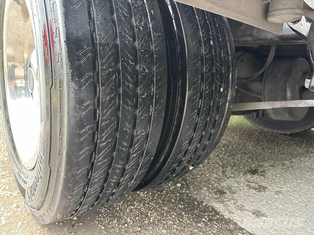 Freightliner M2 Vozila za hitnu pomoć