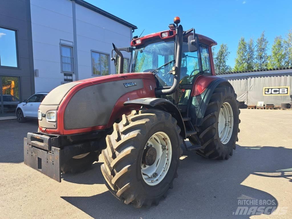 Valtra T 170 Traktori