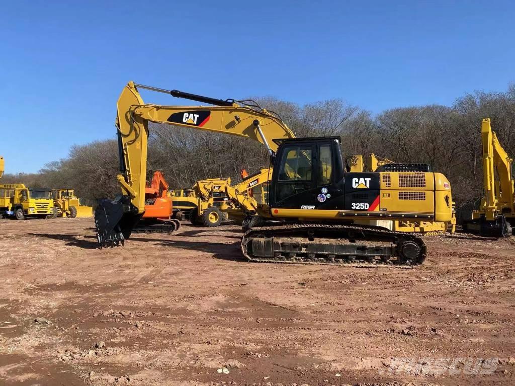 CAT 325 D Bageri gusjeničari