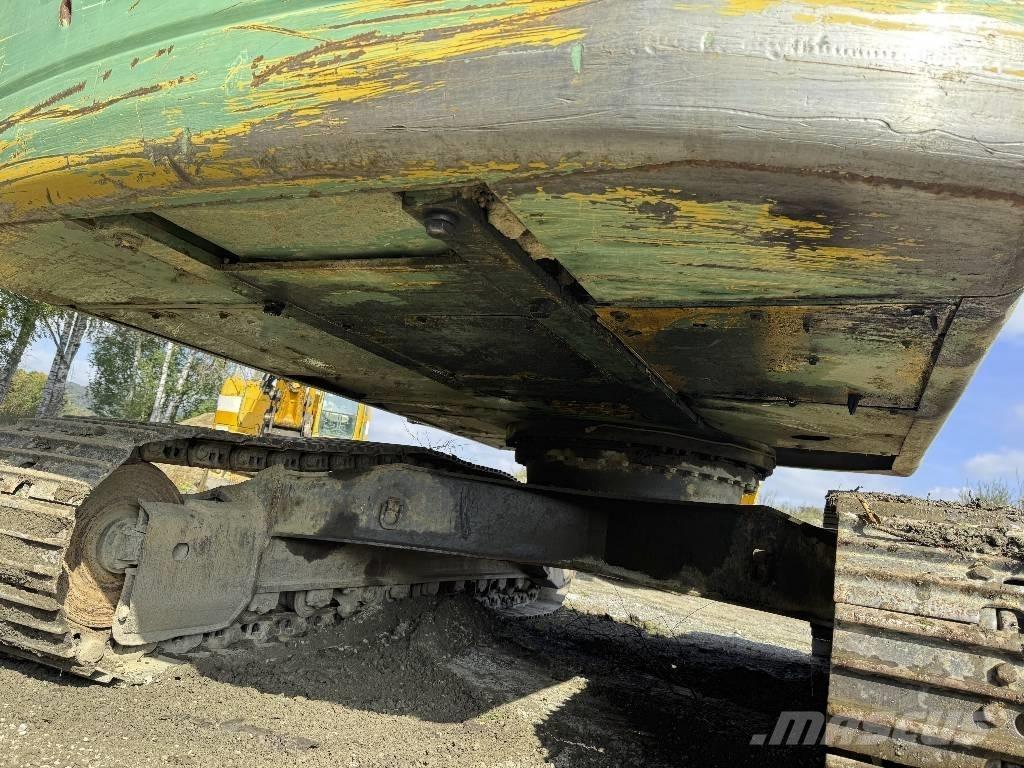 Komatsu PC 240 NLC-8 Bageri gusjeničari