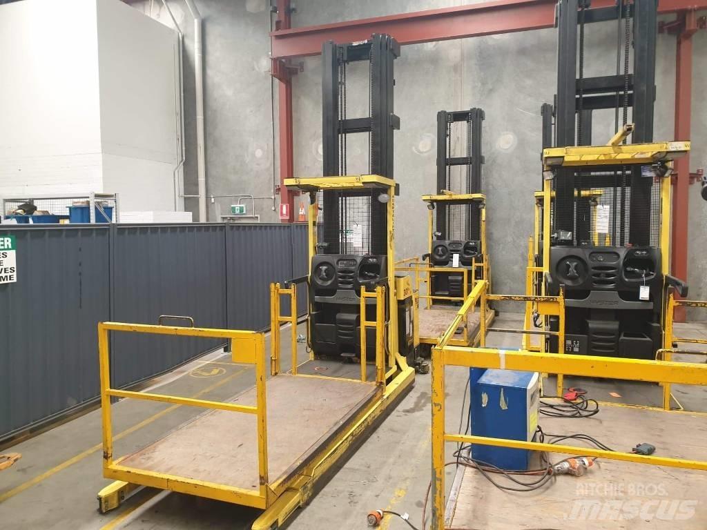 Hyster R30XMF3 Visokopodizni komisioni viličar