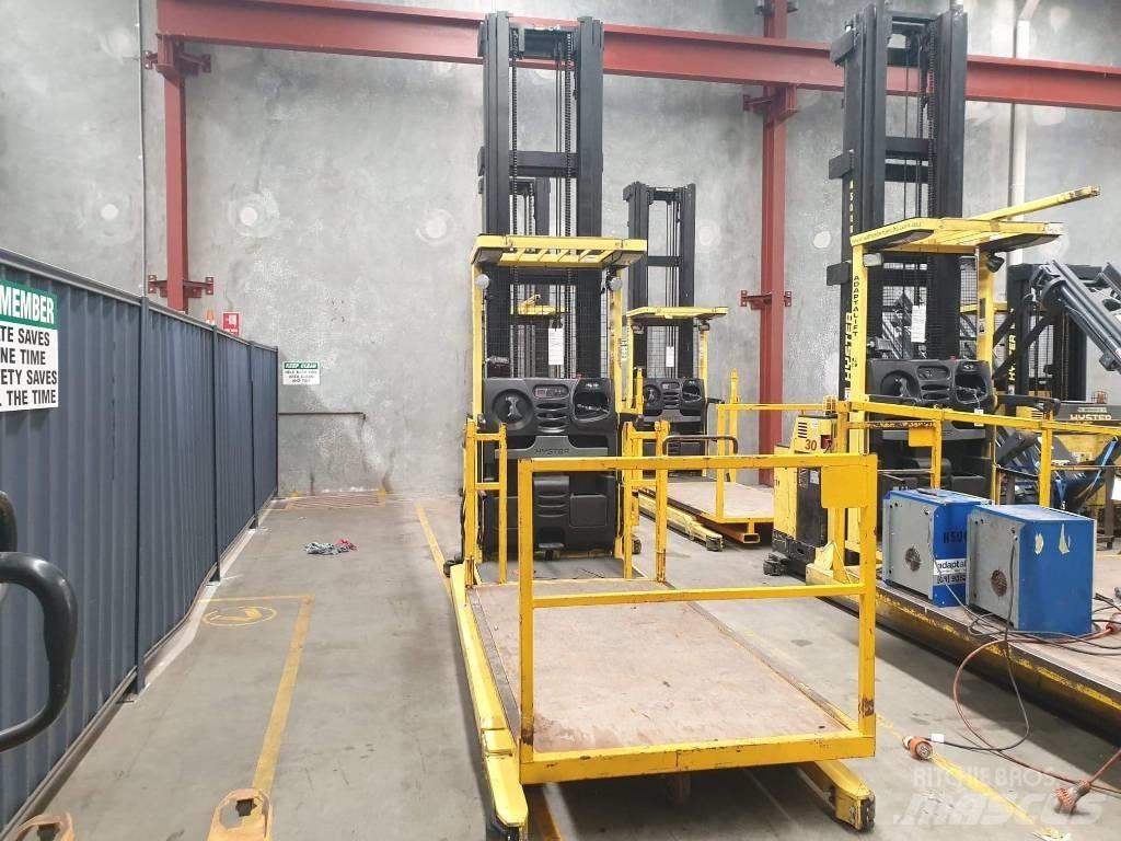 Hyster R30XMF3 Visokopodizni komisioni viličar