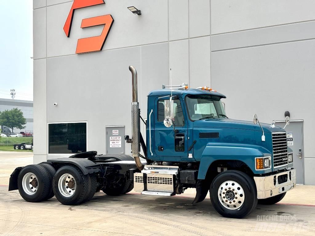 Mack Pinnacle Traktorske jedinice