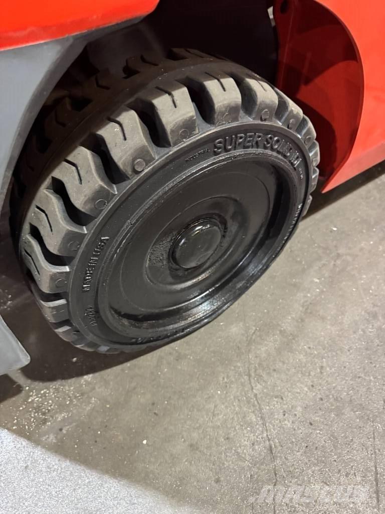Toyota 8 FGCU 30 Viličari - ostalo