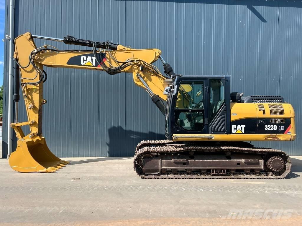 CAT 323D LN VA Bageri gusjeničari
