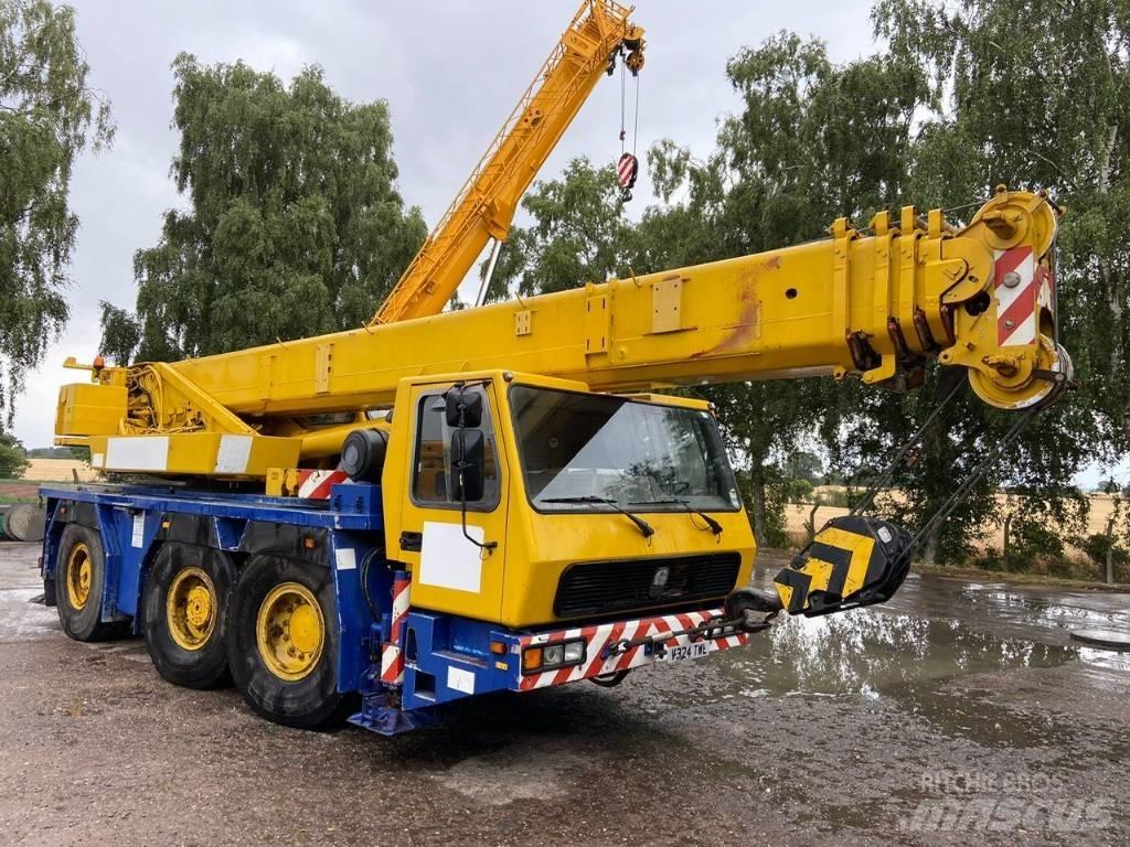 Grove GMK 3050 Rabljene dizalice za težak teren