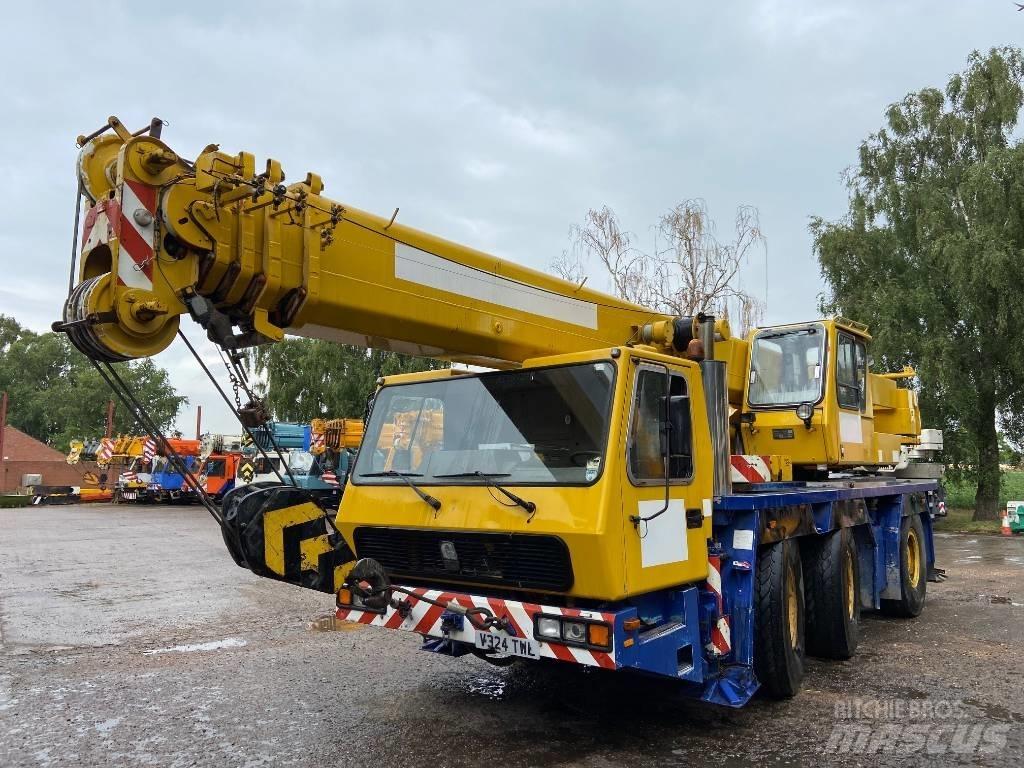 Grove GMK 3050 Rabljene dizalice za težak teren