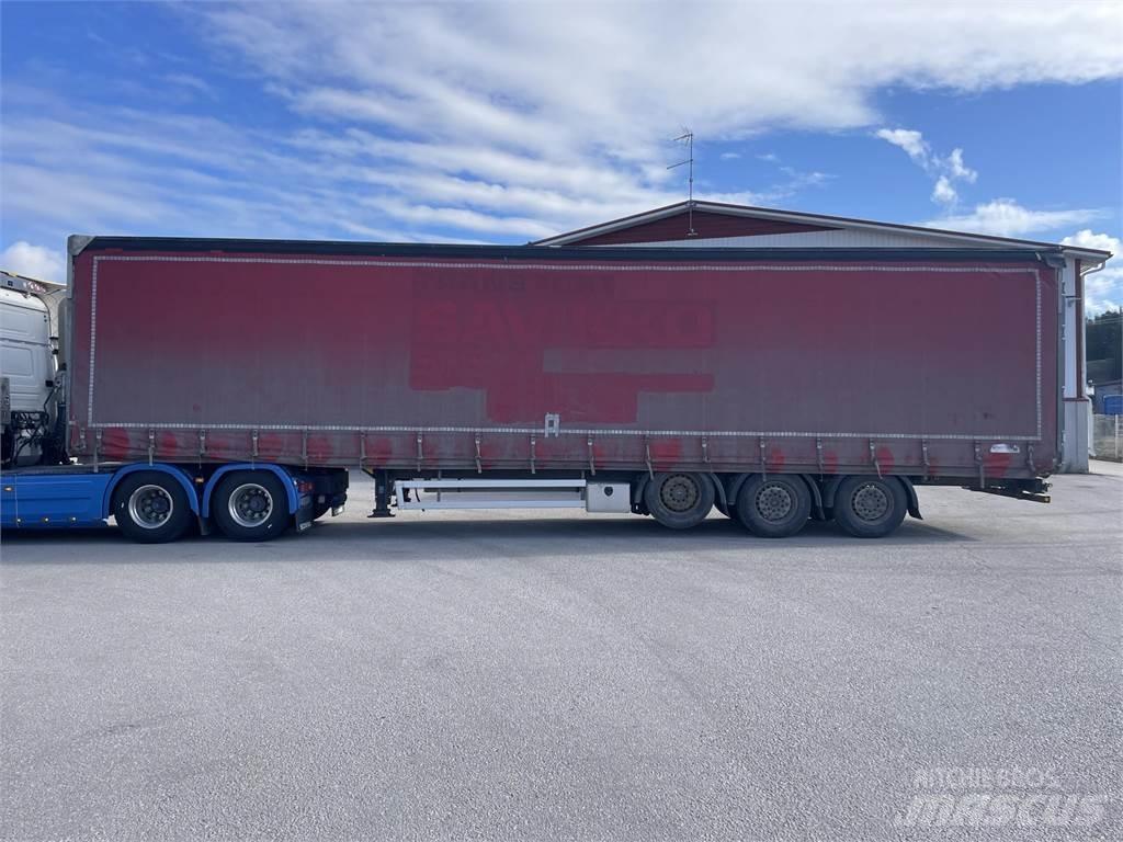 Schmitz Cargobull Poluprikolice sa ceradom