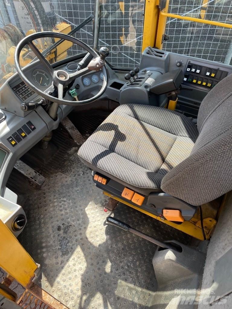 Volvo L120B Utovarivači na kotačima