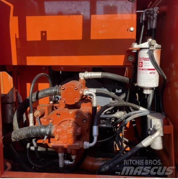 Doosan DX150W-9C Bageri na kotačima
