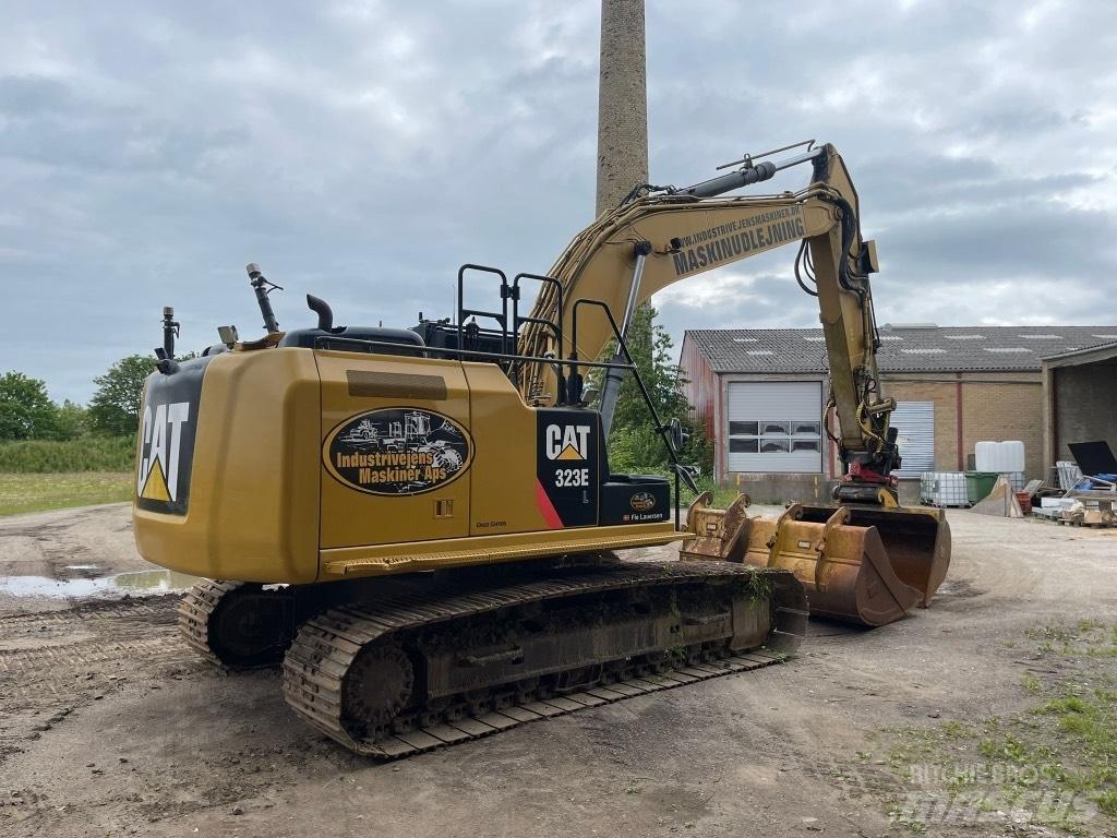 CAT 323 EL Bageri gusjeničari