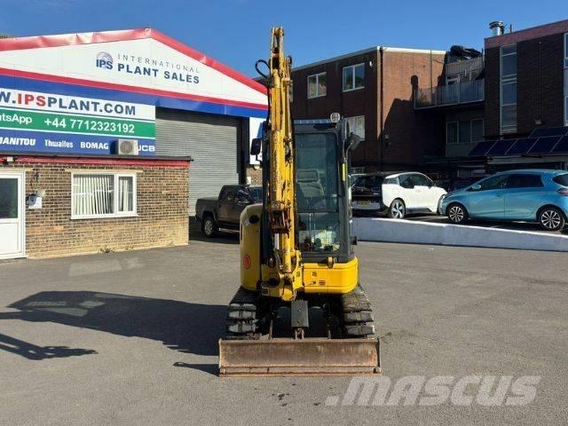 Komatsu PC 26 MR-3 Mini bageri <7t