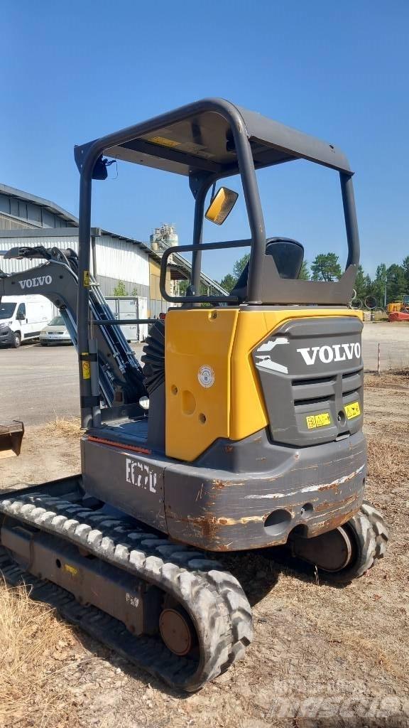 Volvo EC 27 D Mini bageri <7t