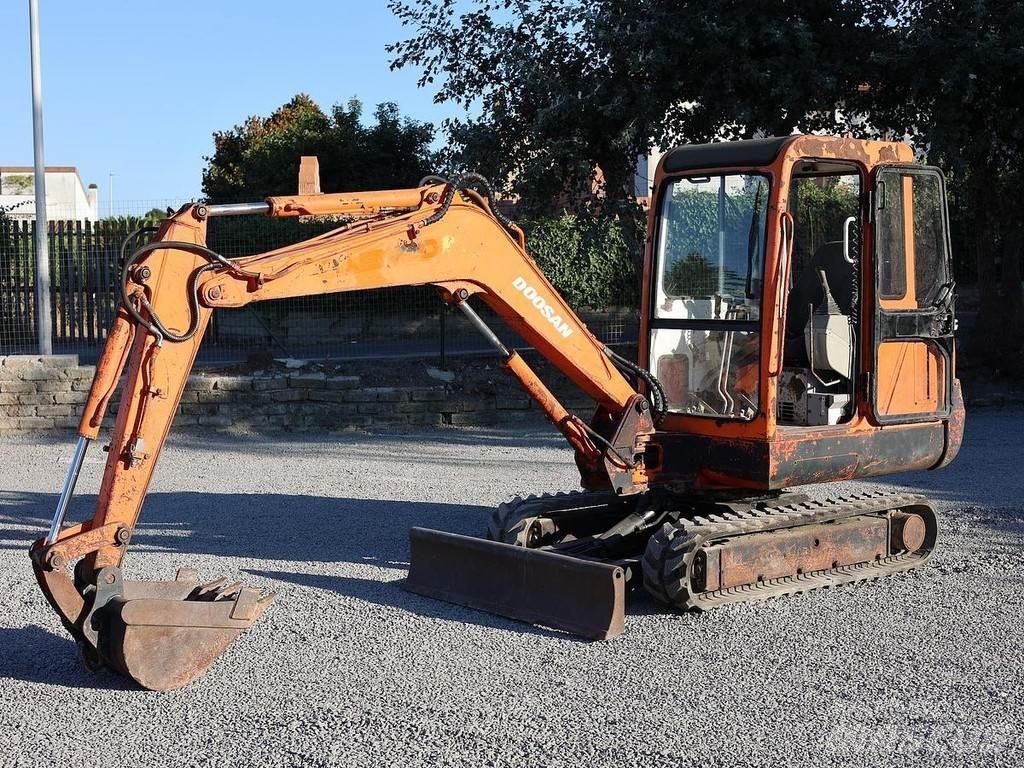 Doosan SOLAR035 Mini bageri <7t