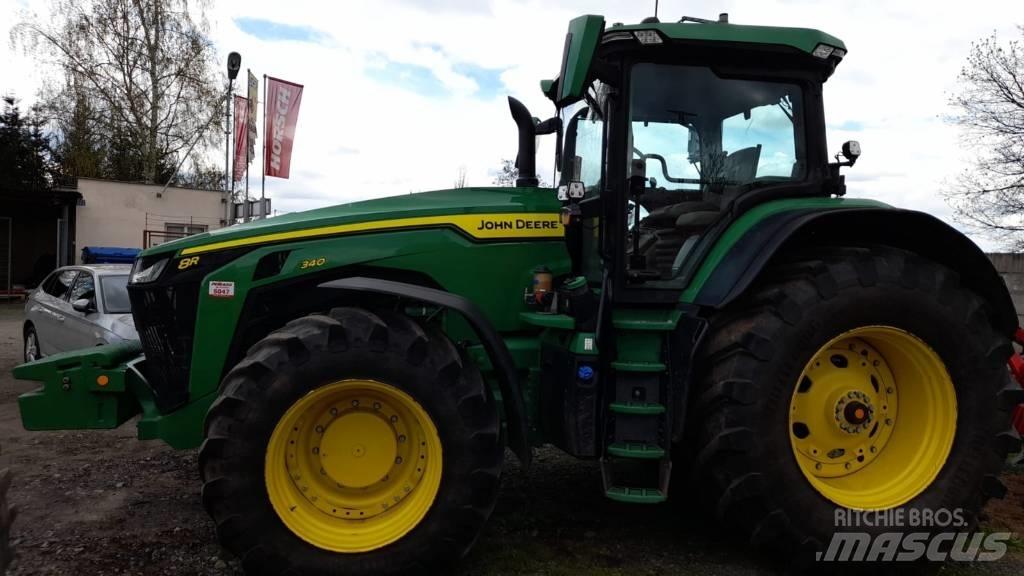 John Deere 8R 340 Traktori