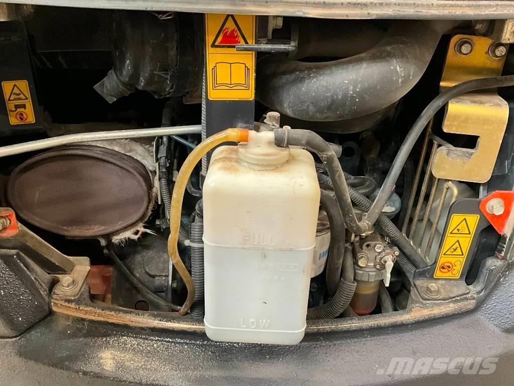 Kubota U 27-4 Mini bageri <7t