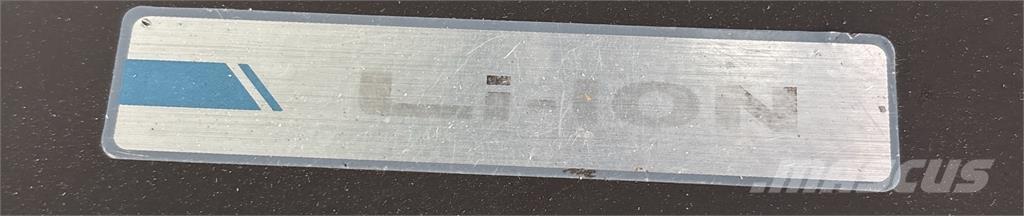 Atlet PSP160 Samopogonski ručni viličari