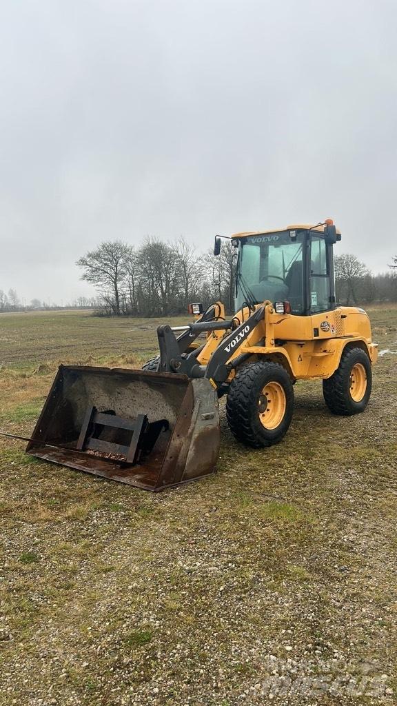 Volvo L 30 G Utovarivači na kotačima