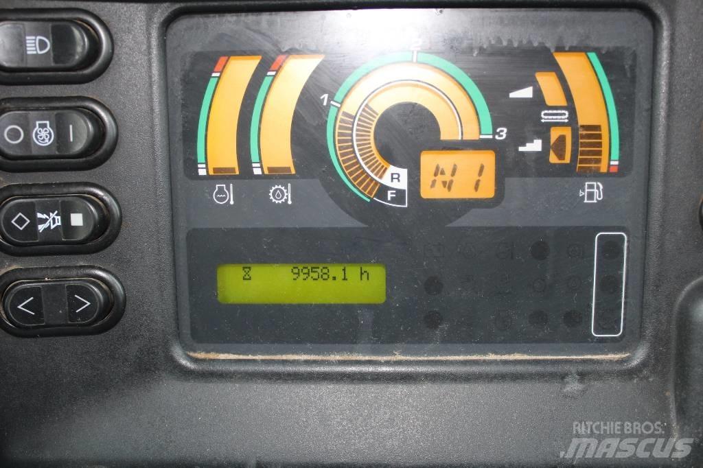 Komatsu D 51 PX-22 Buldožeri gusjeničari