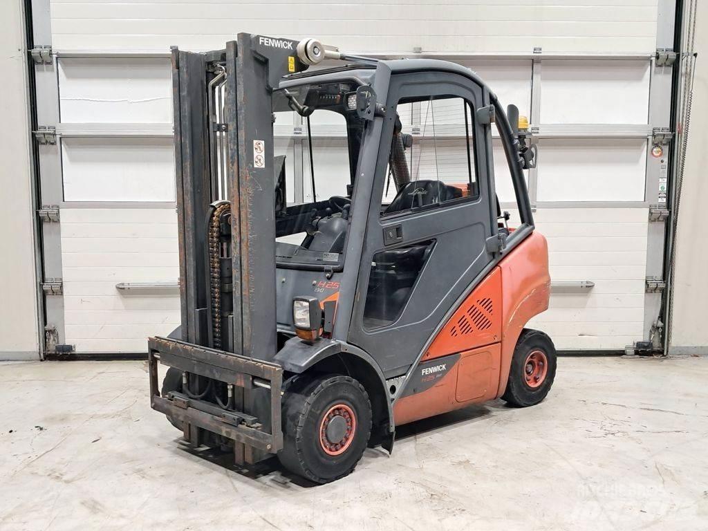 Linde H25T-02 Plinski viličari
