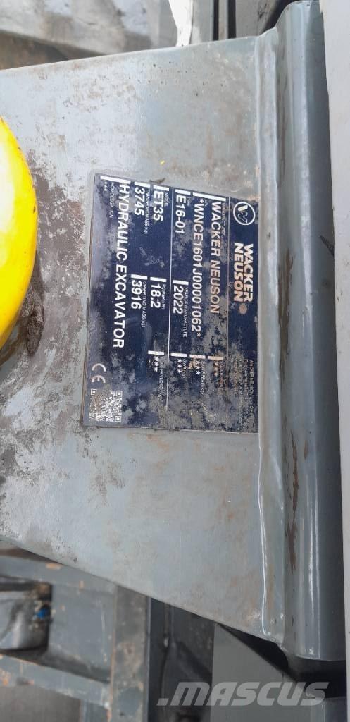 Wacker Neuson ET 35 Bageri gusjeničari