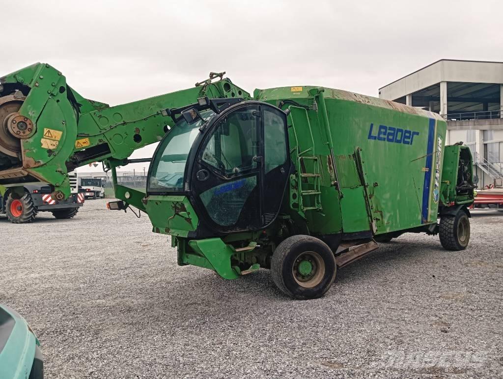 Faresin LEADER 2600 Mikser hranilice