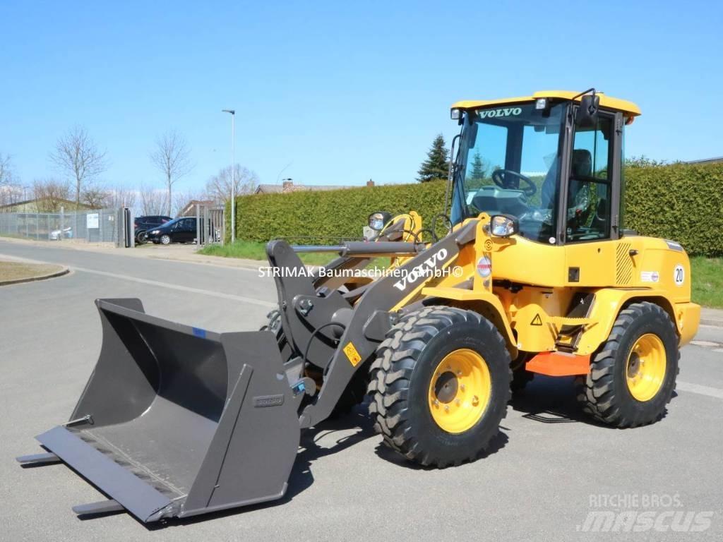Volvo L 30 G Utovarivači na kotačima